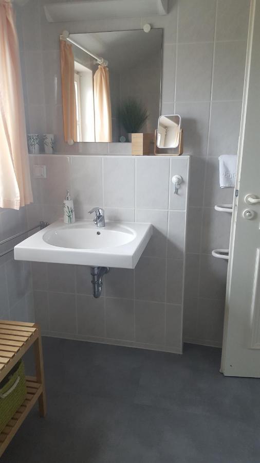 Ferienidyll Nordwind Appartement Dranske Buitenkant foto